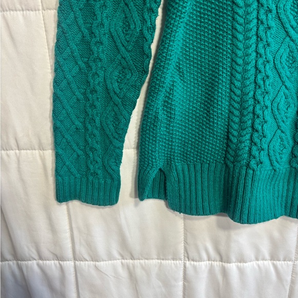 Lands' End Classic Preppy Teal Cable Knit Turtleneck Sweater - Picture 6 of 7